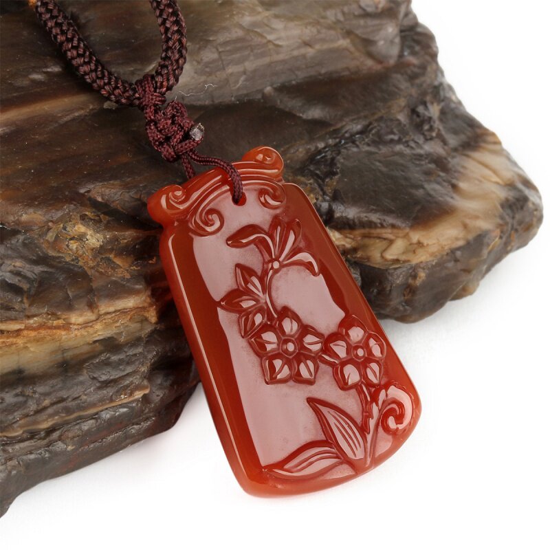 One stone of a lifetime natural red onyx jade pendant jade sweater chain male necklace jade pendant transport female crystal jewelry