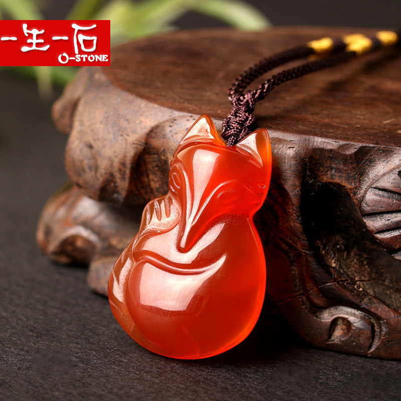 Lifetime One stone natural red Manau white jade medullary fox pendant female necklace male couple pendant fashion brief about 100 hitch