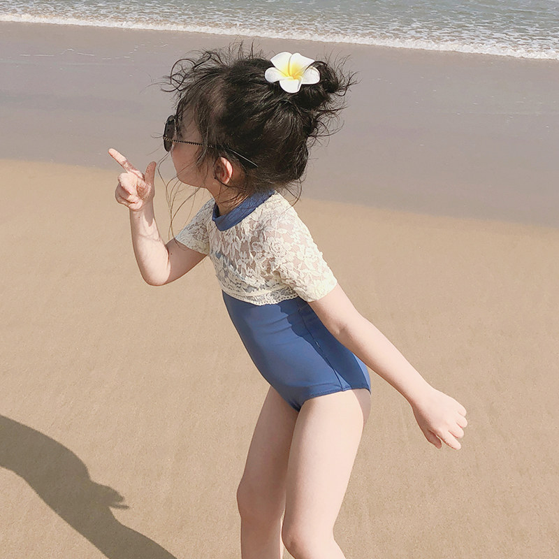 Children's swimsuit Girls girls lace one-piece children's swimsuit Cute princess hot spring holiday baby swimsuit