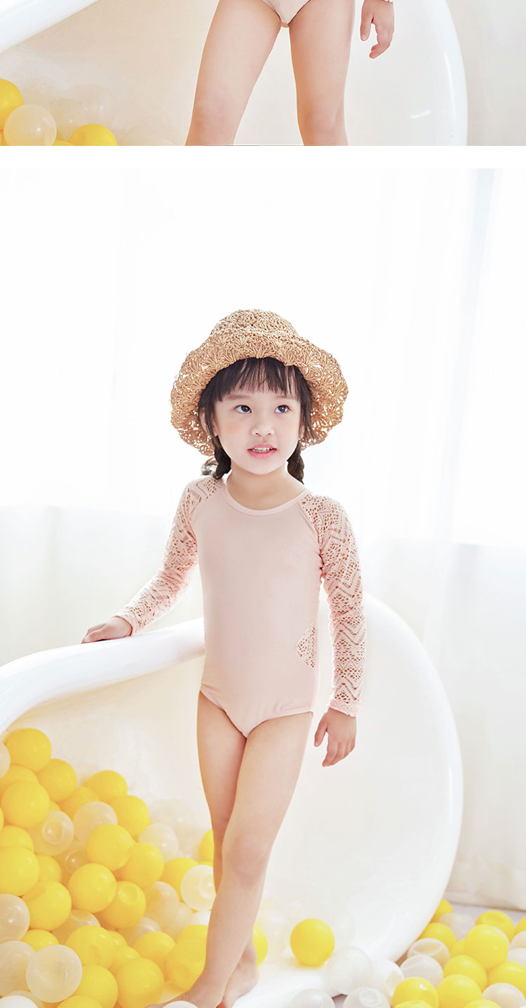 Cô gái trẻ em Hàn Quốc chống nắng áo tắm dài tay một mảnh Cô gái bé ren ngày lễ trở lại áo tắm trẻ em thủy triều - Bộ đồ bơi của Kid do boi be gai