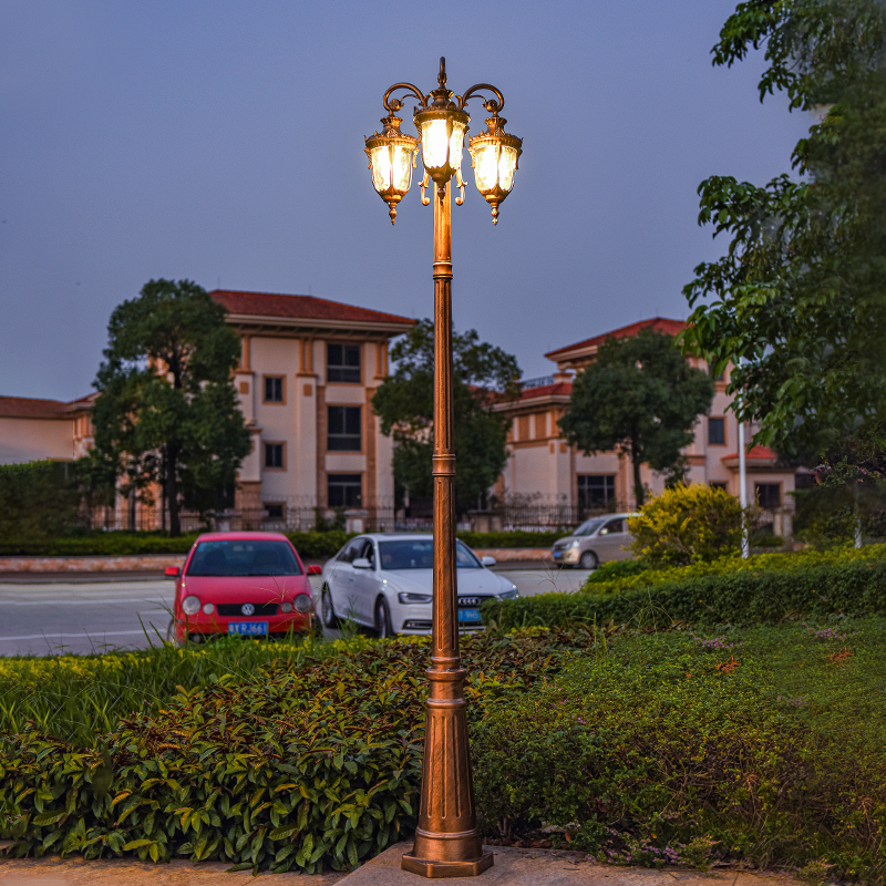 Eurostyle Outdoor Street Lamp Retro 3 m Courtyard House Light Park Community Lawn View Light Waterproof Villa High-Rod Lamp
