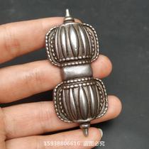 Antique antiques antiques antiques collections of Tibetan meteorites iron meteorites iron drop demons vajra pestles armor pendants