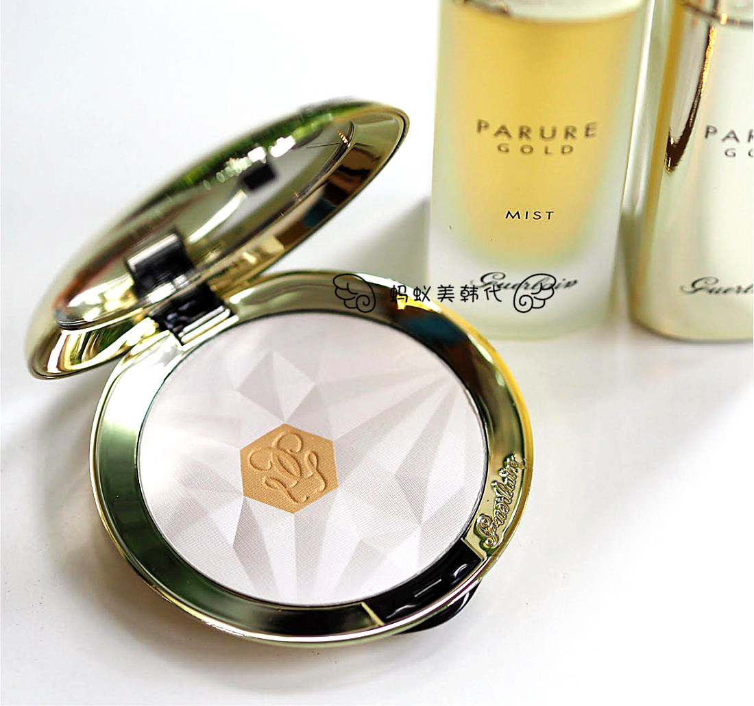 Cuddling over a dozen years of gold drilling with face powder bottom liquid black drill 24K Diamond Honey Pink Cake Sizing Spray