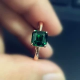 Кольцо с камнем изумруд, инкрустация камня, модное ювелирное украшение, японские и корейские, на указательный палец, серебро 925 пробы