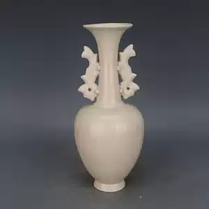 宋代 定窑 包口刻花卉纹盘口瓶 陶芸 文房具 置物 古美術 花瓶 禮品 年代物 宋代 定窑 包口刻花卉纹盘口瓶 陶芸 文房具 置物 古美術