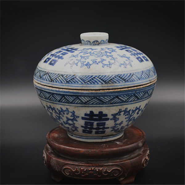Ming Dynasty All-hand painting Qinghua Festive Character Cover Bowl of old Jingdezhen imitation ancient porcelain old goods collection