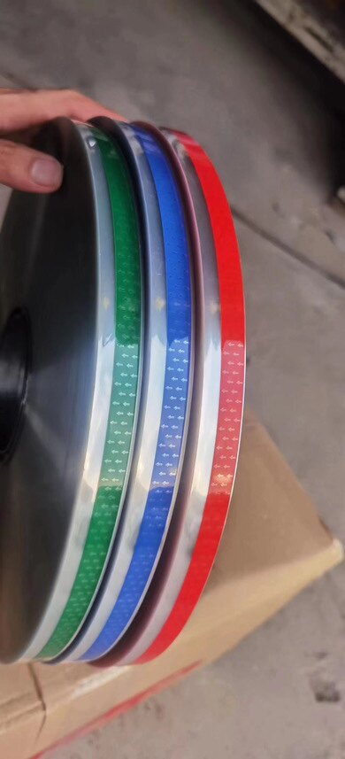 Opp Plastic Arrow Paper Tape Label Printing Sealing Slitting