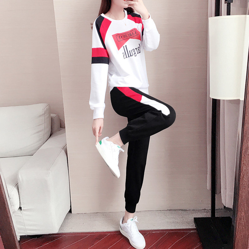 Hong Kong sports suit women's 2020 fall new fashion Korean version Loose Foreign Pie running two sets
