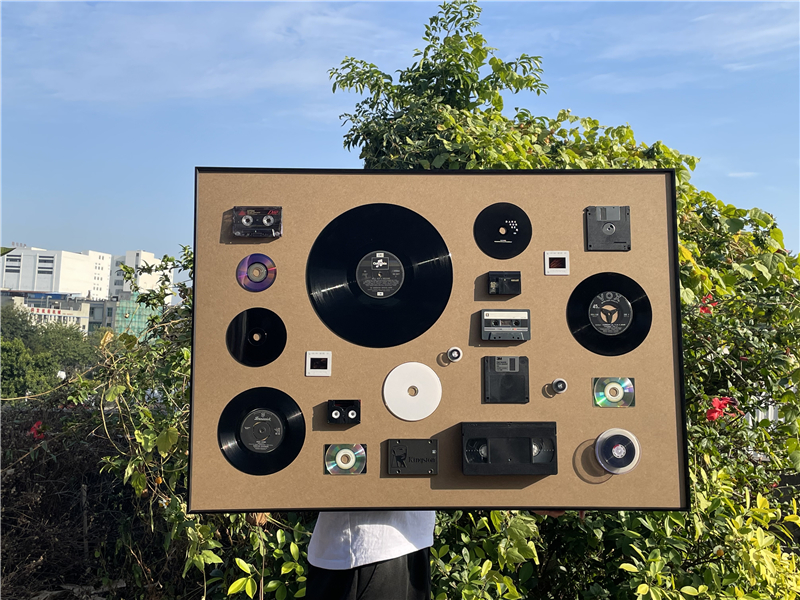 Retro Audiotape Record Theme Painting Large Size Metal Frame Finished Objects Decoration Painting Hanging Wall Show Full Range Of Spot