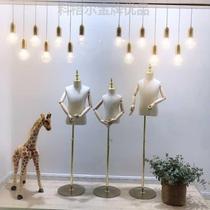 Chandelier Chandelier Inn Dance studio Water clothing store Book bar Lobby Cake shop Nordic office building Restaurant light