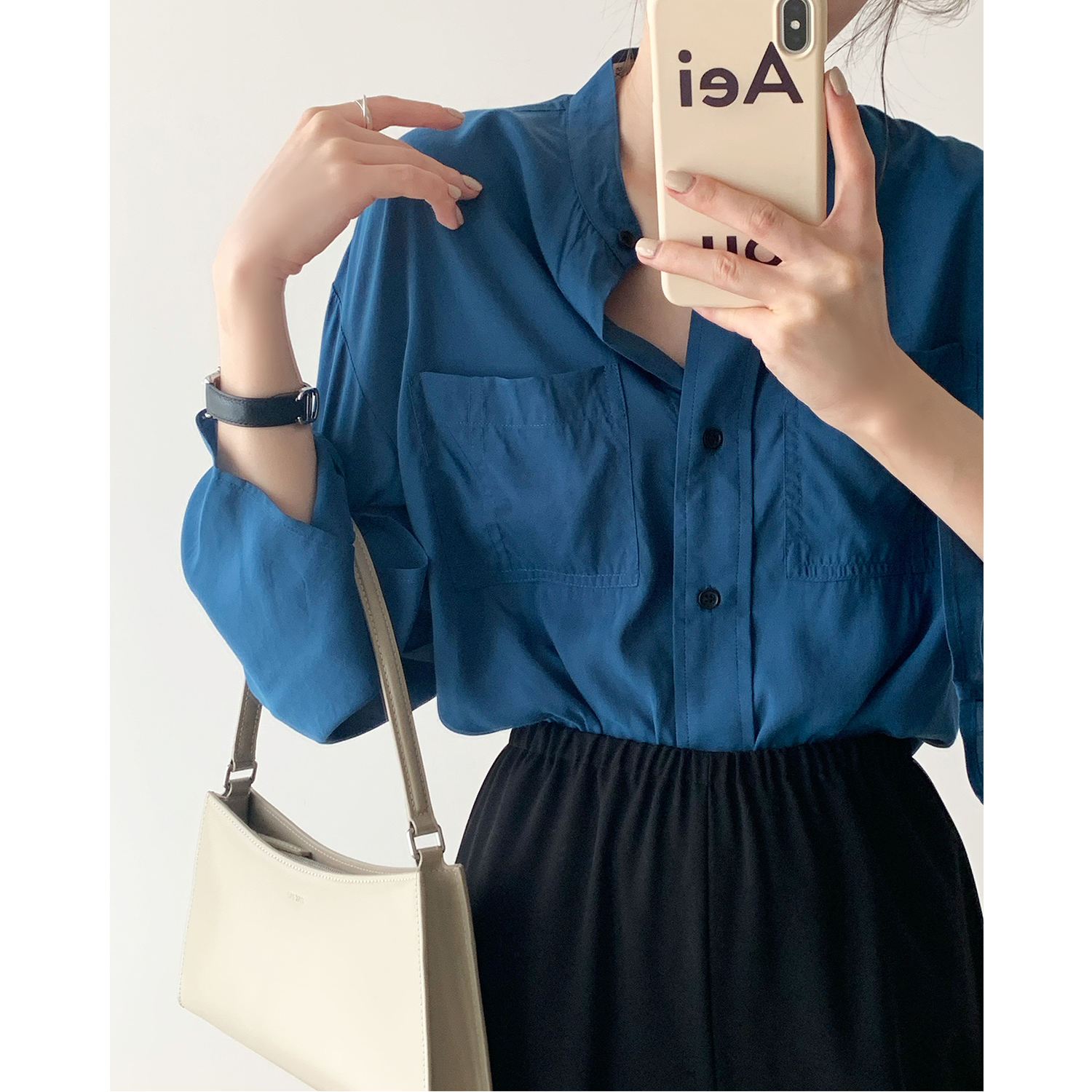 Peacock Blue Collar Shirt Woman Design Sensation Small Crowd Retro Port Taste Foreign Pie Easy casual shirt Don't make blouses