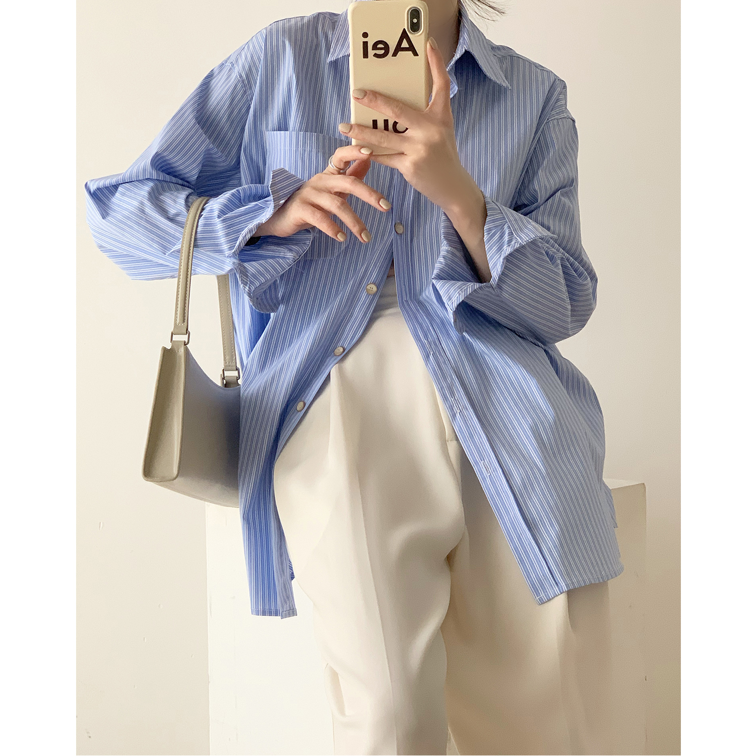 Fan-style blue striped shirt female thin section long sleeve spring autumn loose oversize Lazy Wind Design Sensation small crowdshirt