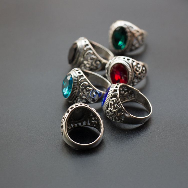 Cắt mặt kính rhinestone nhẫn nam nữ trang sức cặp đôi Nhật Bản và Hàn Quốc thủy triều đơn giản trang sức sinh viên lan truyền bán buôn nóng nhẫn lông voi nam