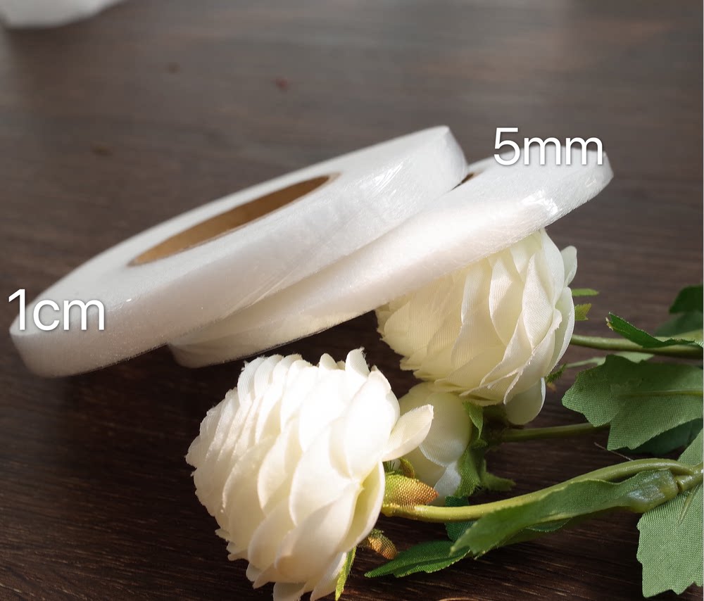 Bjd baby clothing accessories 1cm5mm non-woven fabric hot-melt fabric lining double-sided tape needs to be used with an iron