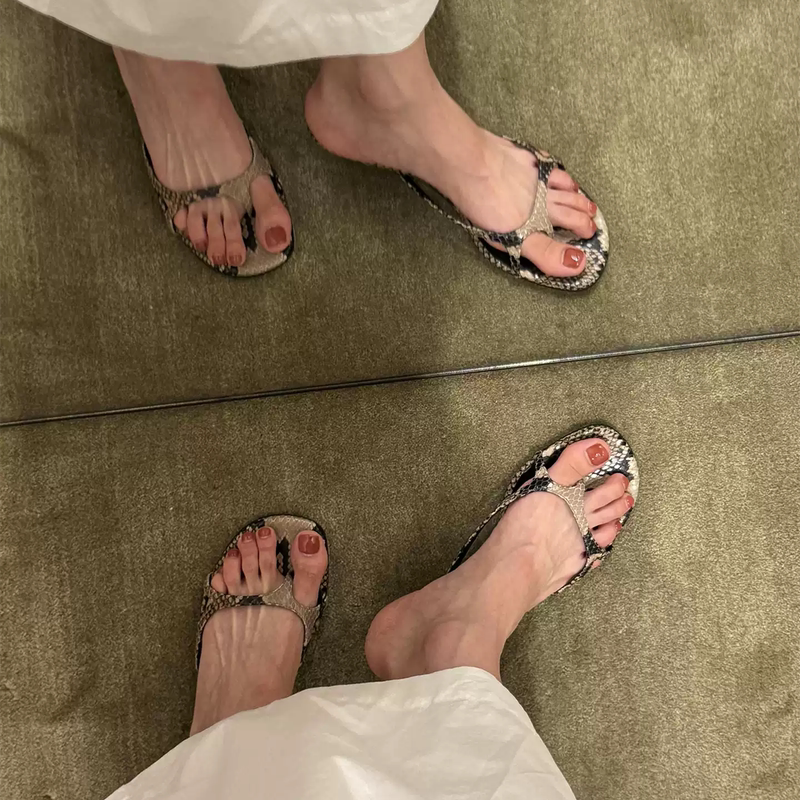 Rean Vivion Thin-Heeled High-Heeled Snake-Skin Pattern Thong Flip-Flops, Flip-Flops, Vacation Sandals, Women's Summer Sandals