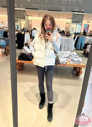 Канадская прямая почтовая почта Aritzia Super Puff Vest Velvet Vest Vest