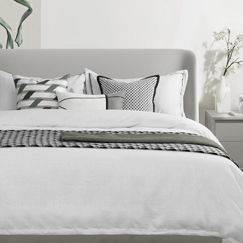 Gray green dotted high-end exhibition room sample room bed light luxury soft soft boardroom bedding with pillow and carpet