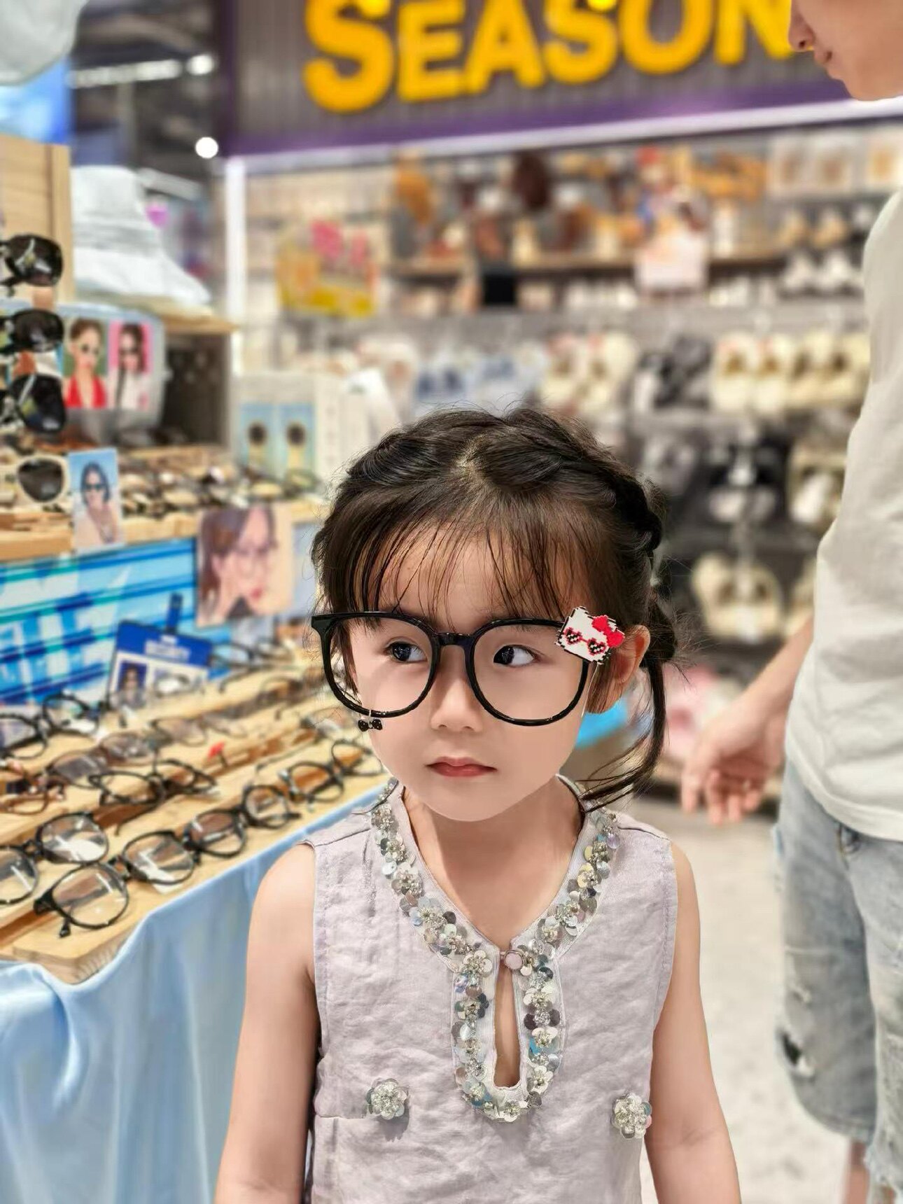 旺六季服装店