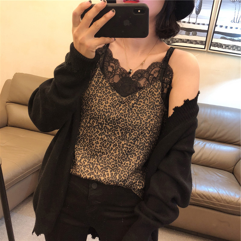 Áo crop top nữ thời trang yếm sang trọng mặc vest mới giảm béo ulzzang đáy áo len sát nách