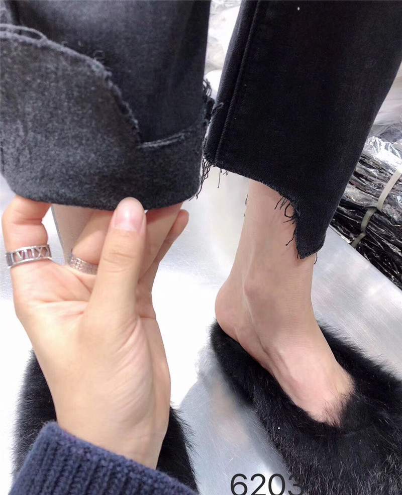Quần âu châu Âu 2018 thu đông nữ cộng với quần nhung 9 màu đen mỏng Quần jeans ống nhỏ ống thẳng không đều thoi trang nu
