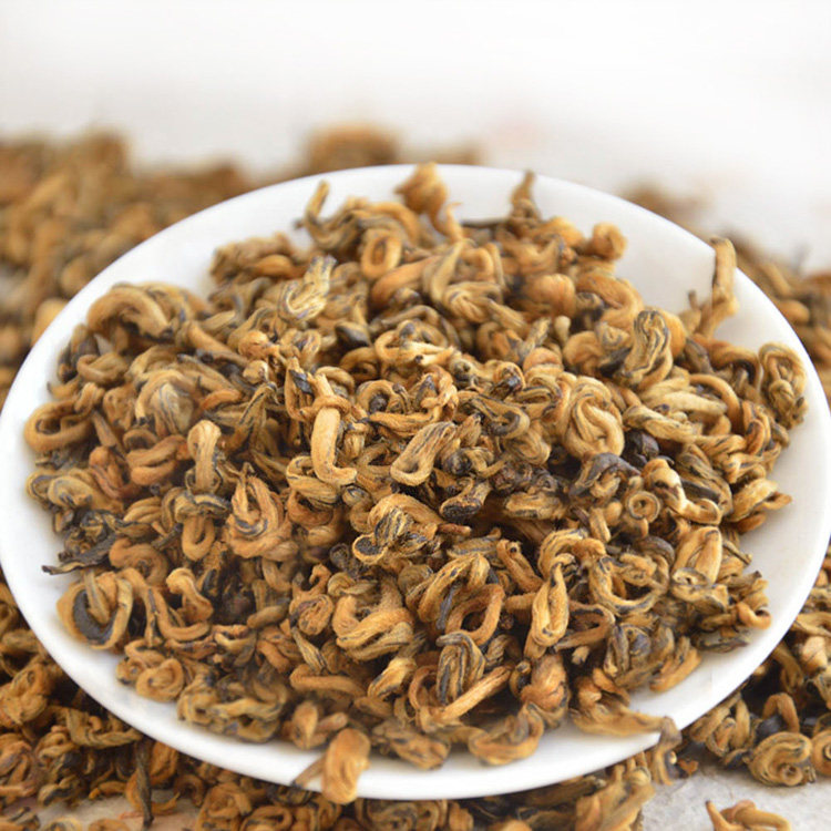 Yunnan's Fengqing Yunnan Red Kung Fu Black Tea Honey Golden Bud Golden Gong Black Tea Golden Blusch