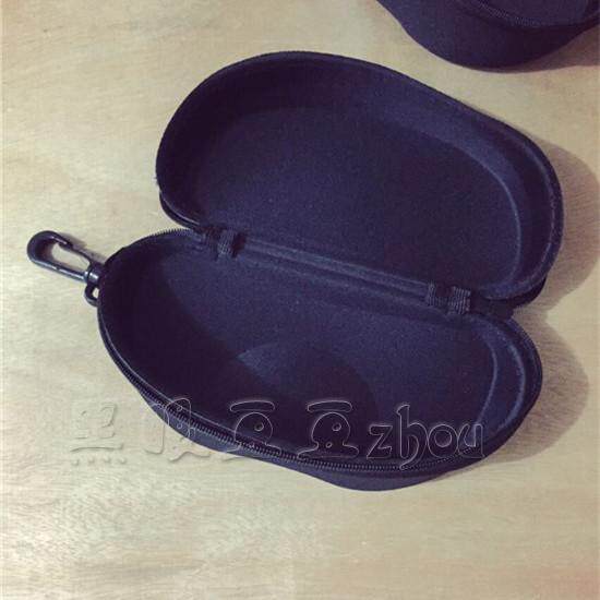 Etui à lunettes - Ref 1249609 Image 7