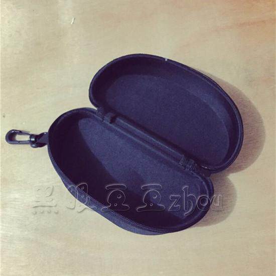 Etui à lunettes - Ref 1249609 Image 8