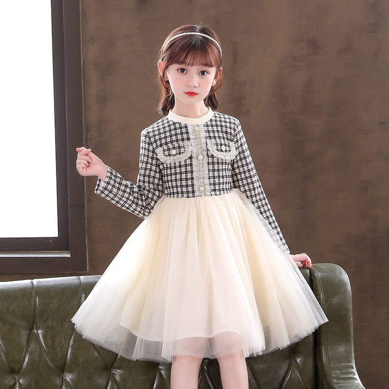 Spring and autumn girls' plaid dress for children, baby princess nepotism two sets of style retro girl temperament dress
