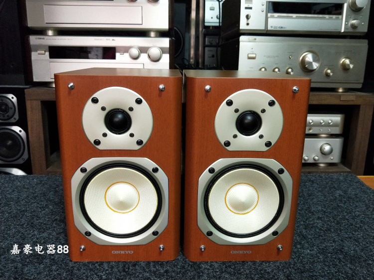 Originally installed Onkyo Anqiao sound box D-N7 bookshelf-type loudspeaker