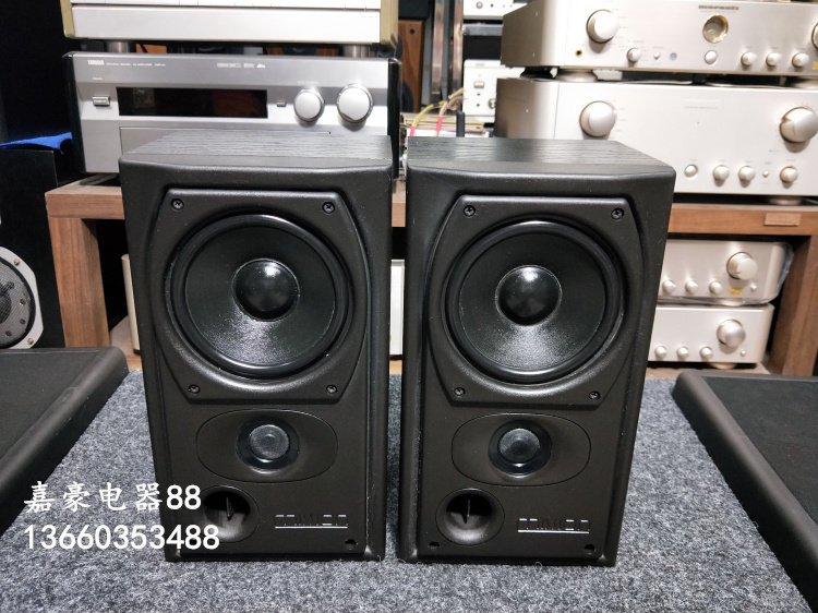 Original dress British sound eavesdropping on HIFI bookcase type horn 5 inch bass horn