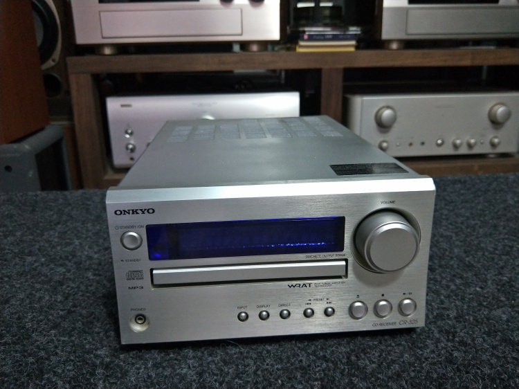 Imported original Anqiao ONKYO CR 325 combination audio host desktop power amplifier CD with remote controller