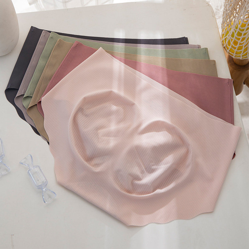 Pair with tight sports pants No mark Triangle Pants Honey Peach Loving hip Breathable Speed Dry Ice Silk Mid Waist Pure Cotton Antibacterial Crotch