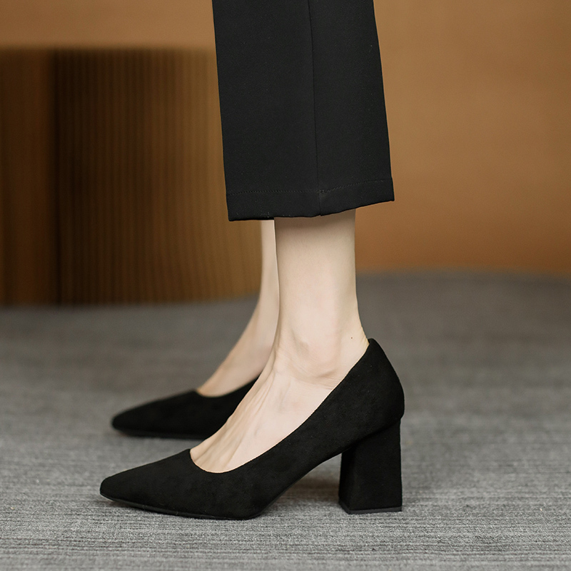 Hong Kong Style Light Luxury New Model ~ Black Genuine Leather Mid-Heel High-Heeled Shoes for Women, Spring and Summer, Comfortable Thick Heel Shallow Mouth Professional Shoes