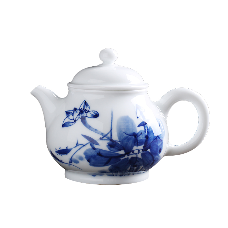 . Poly real scene of jingdezhen ceramic teapot filtering hand - made kung fu tea set of blue and white porcelain tea hand grasp small single pot