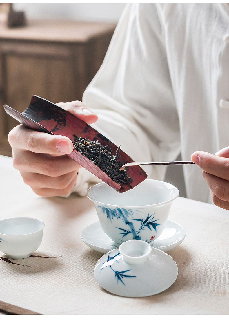 Jingdezhen ceramic hand - made only three tureen tea cups with cover plate white porcelain blue and white porcelain cup female ins contracted the cups