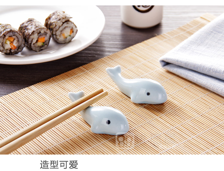 J together Japanese cartoon scene kitchen ceramic tableware chopsticks chopsticks frame bracket hold chopsticks pillow household chopsticks doesn a spoon