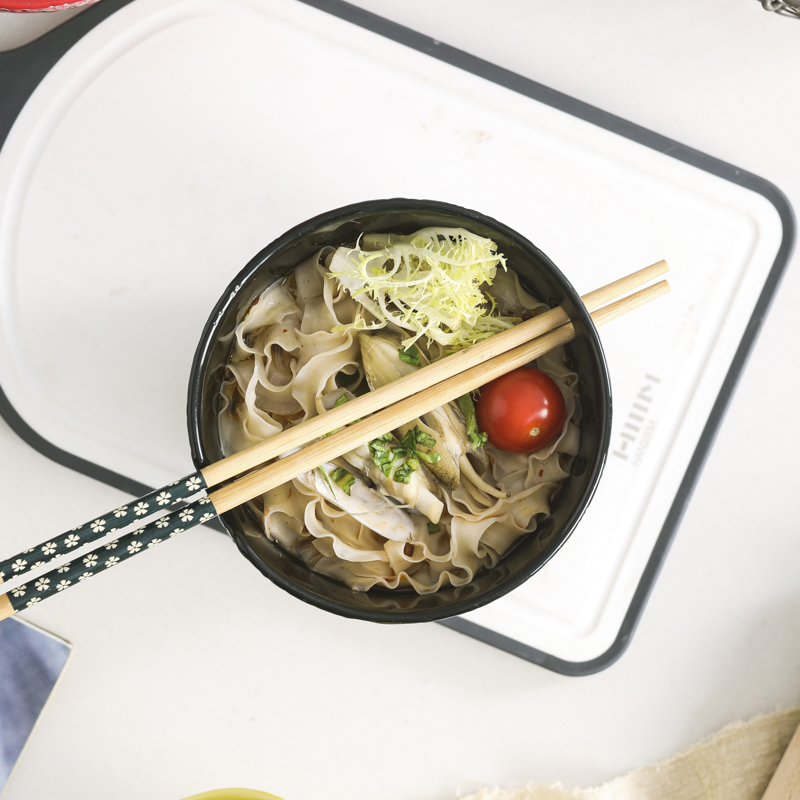. Poly real use scene home a single Japanese creative ceramic bowl northern dishes suit combination, lovely move