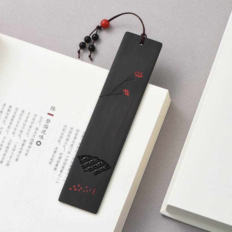 Mahogany Southern Country Acacia Bean Red Bean Bookmark Set Exquisite Antique Valentine's Day Gift Classical Chinese Style Ebony Wood Hollow Painted Creative Retro Custom Lettering for Girls