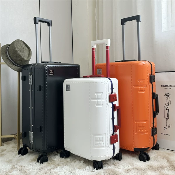 Товары от 马内箱包