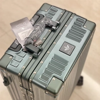 Темная ночь зеленый