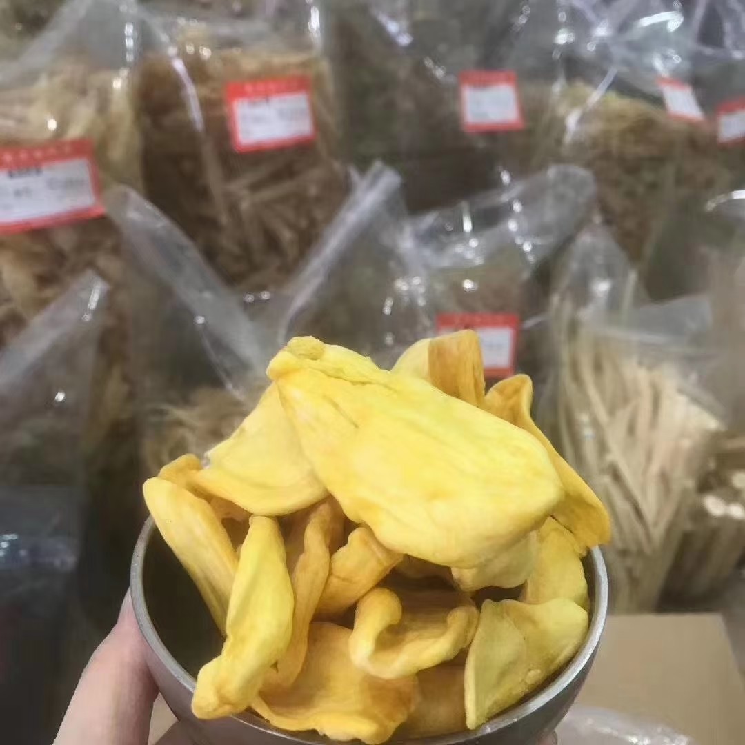 Two aromas of crisp and tasty dehydrated pineapple honey dried Yangjiang zero food products without added sugar without added healthy fruits and vegetables