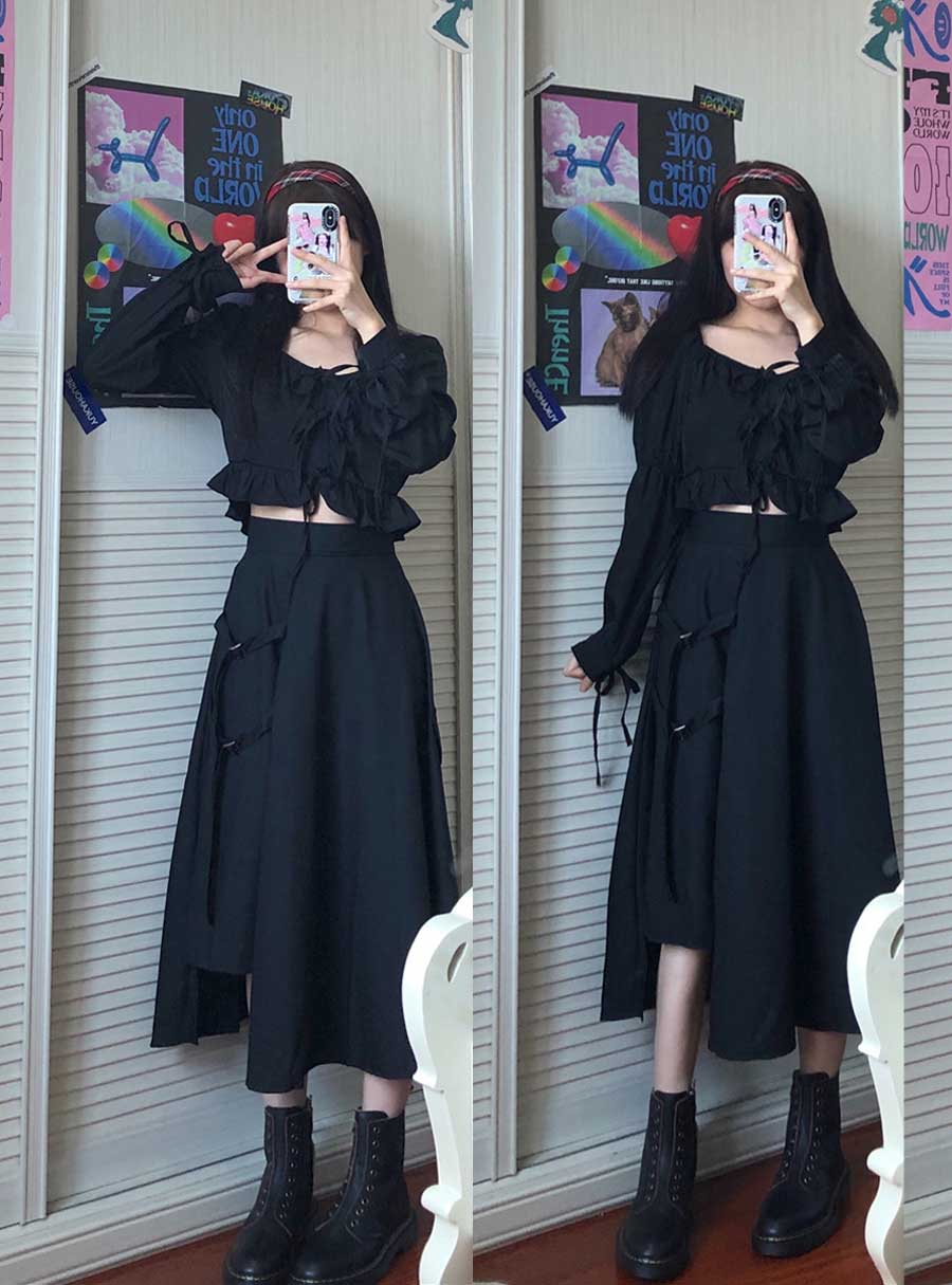 Salt Ensemble Cool Girl Wearing a Sweet Spicy Wind 2021 Early Autumn New Salt Can Sweet Black Half Body Dress Slimmer Two-piece Set