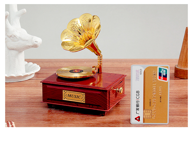 đầu đĩa than mcintosh	 Máy ghi âm retro châu Âu máy ghi âm âm nhạc hộp âm nhạc hộp văn phòng nhà trang trí đồ trang trí quà tặng sinh nhật - Máy hát 	đầu đĩa than crosley