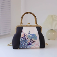 Бамбук павлин