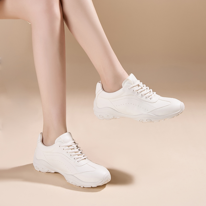 Full-Grain Leather White Sneakers 2026 New Versatile Soft Leather Soft Sole Lightweight White Shoes Sports Casual Women's Shoes