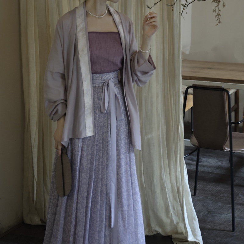 Que Xinxin Original Chinese Style Yuanshan Song Dynasty-Style Hanfu with Airplane Sleeves, Sun Protection Shirt, Camisole, Pleated Skirt, Improved for Everyday Summer Wear