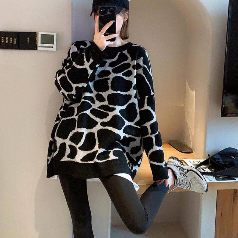 Pregnancy Woman Dress Spring Clothing Suit Fashion Models 2022 New Spring And Autumn pregnant women's sweater nets The Red Ocean sends out two sets