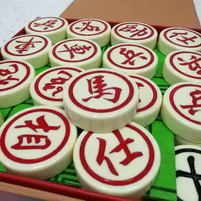 Chinese chess Small medium large Smooth crack-free melamine material Resin chess Mahjong material Chess chessboard