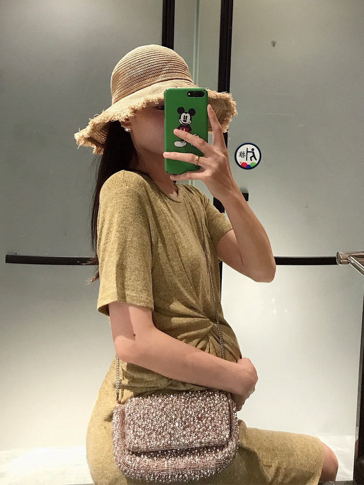 Golden cocoon 2022 new pregnant woman dress Han edition loose fashion mom knitted long skirt