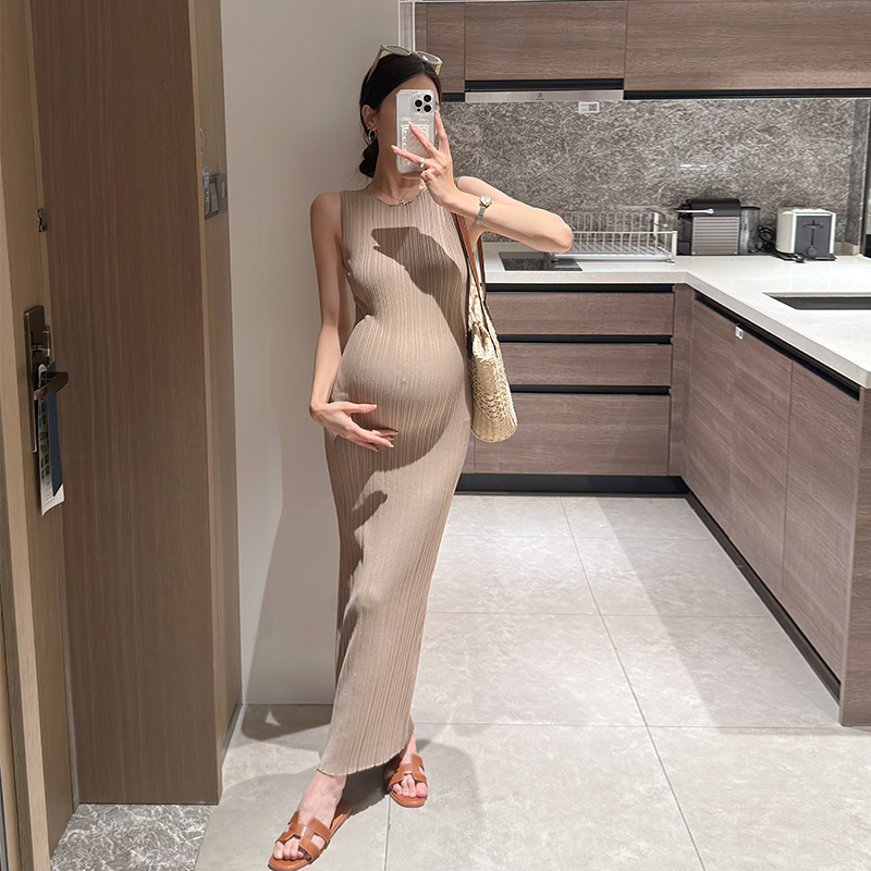Golden Cocoon: High-End Maternity Wear, French-Style Maternity Dress for Pregnant Women, Summer Slim-Fit Long Dress for Stylish Moms